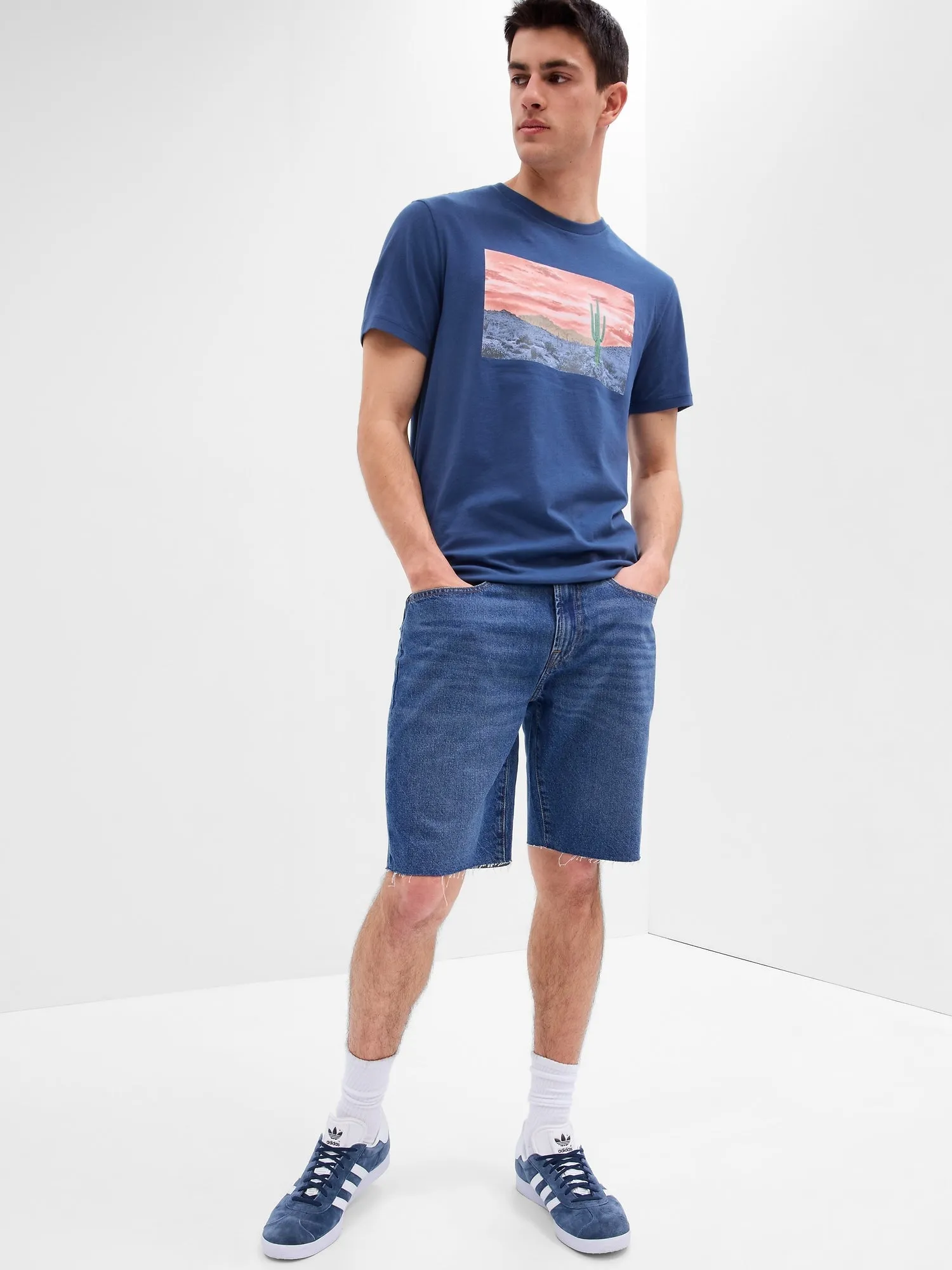 9" Straight Denim Shorts with Washwell