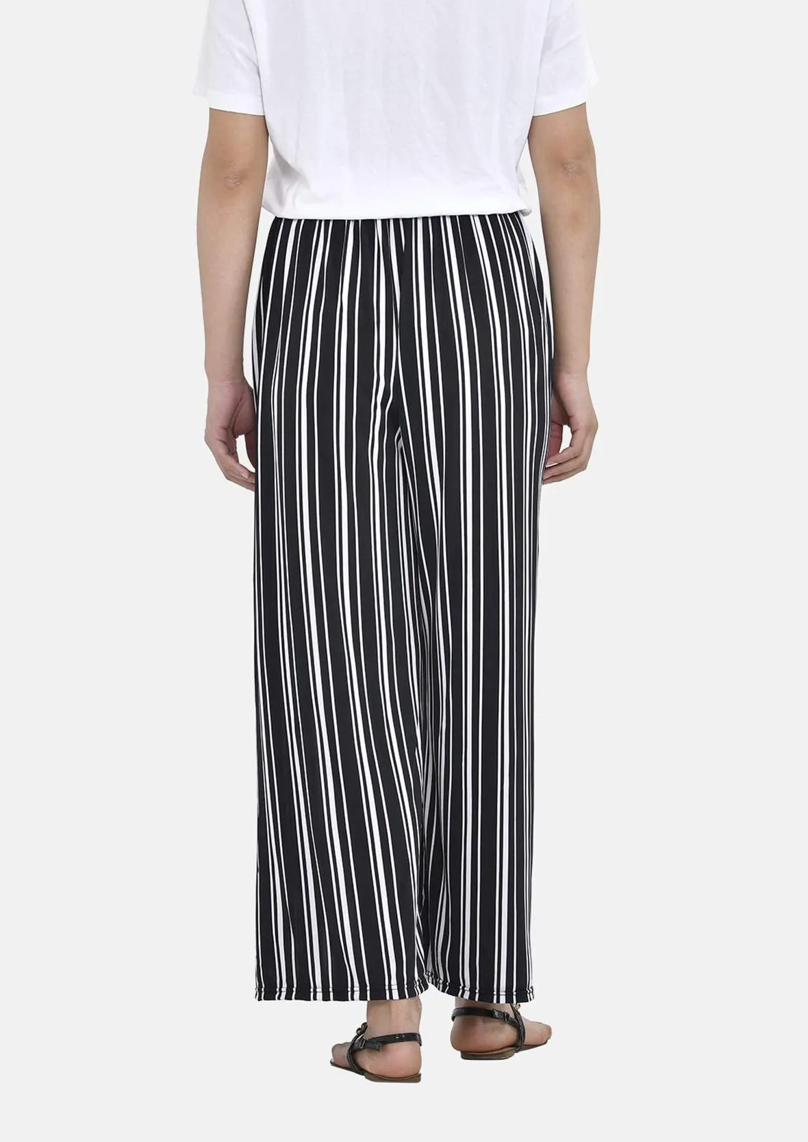 Relaxed Fit Printed Wide Leg Trousers